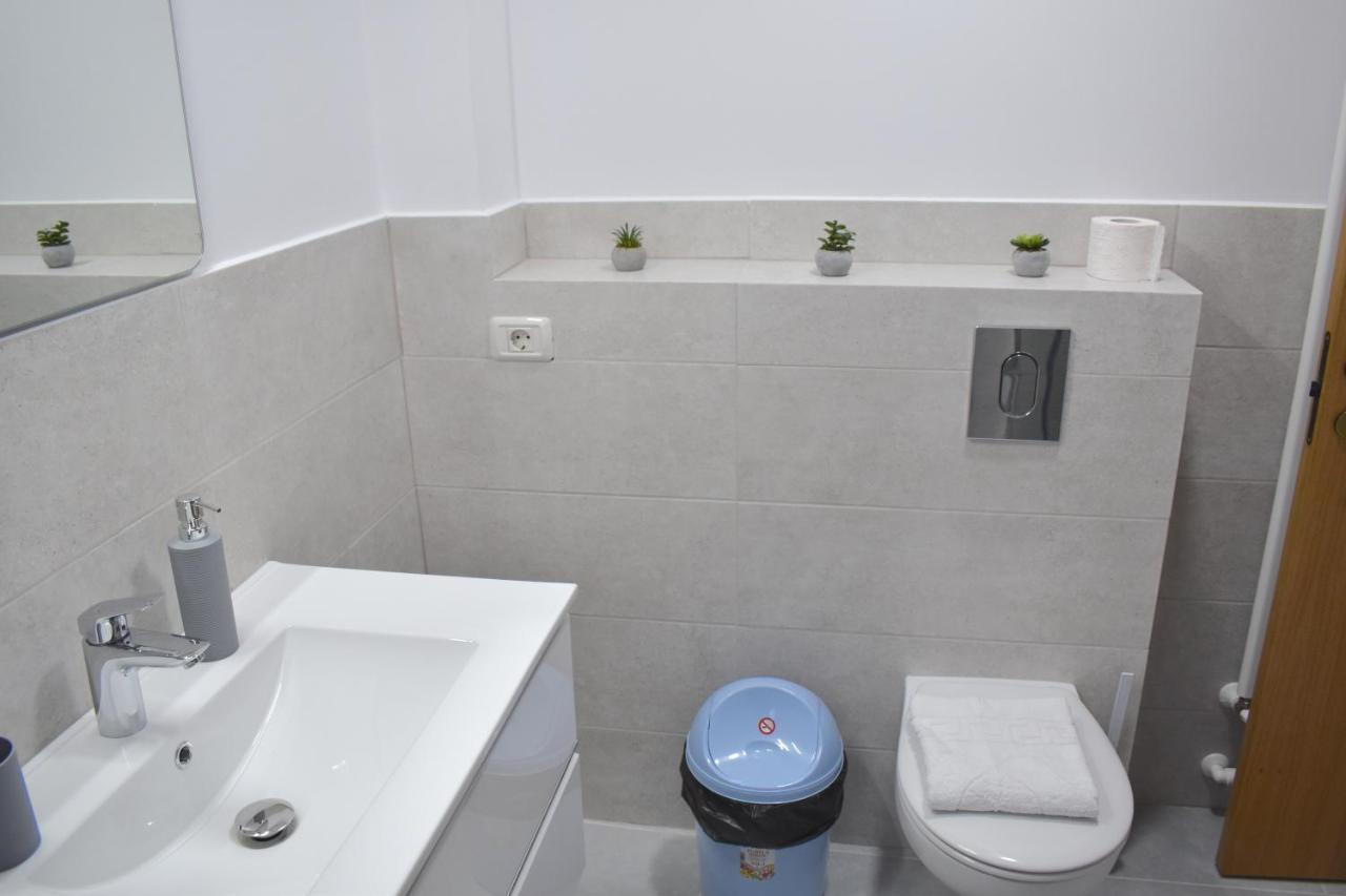 Cosy&Minimalistic Apartments - Haret Building Sinaia Luaran gambar