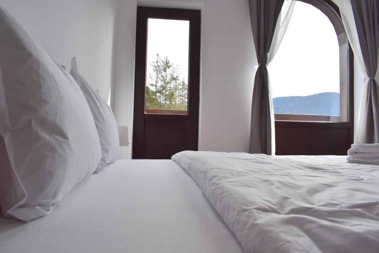 Cosy&Minimalistic Apartments - Haret Building Sinaia Luaran gambar
