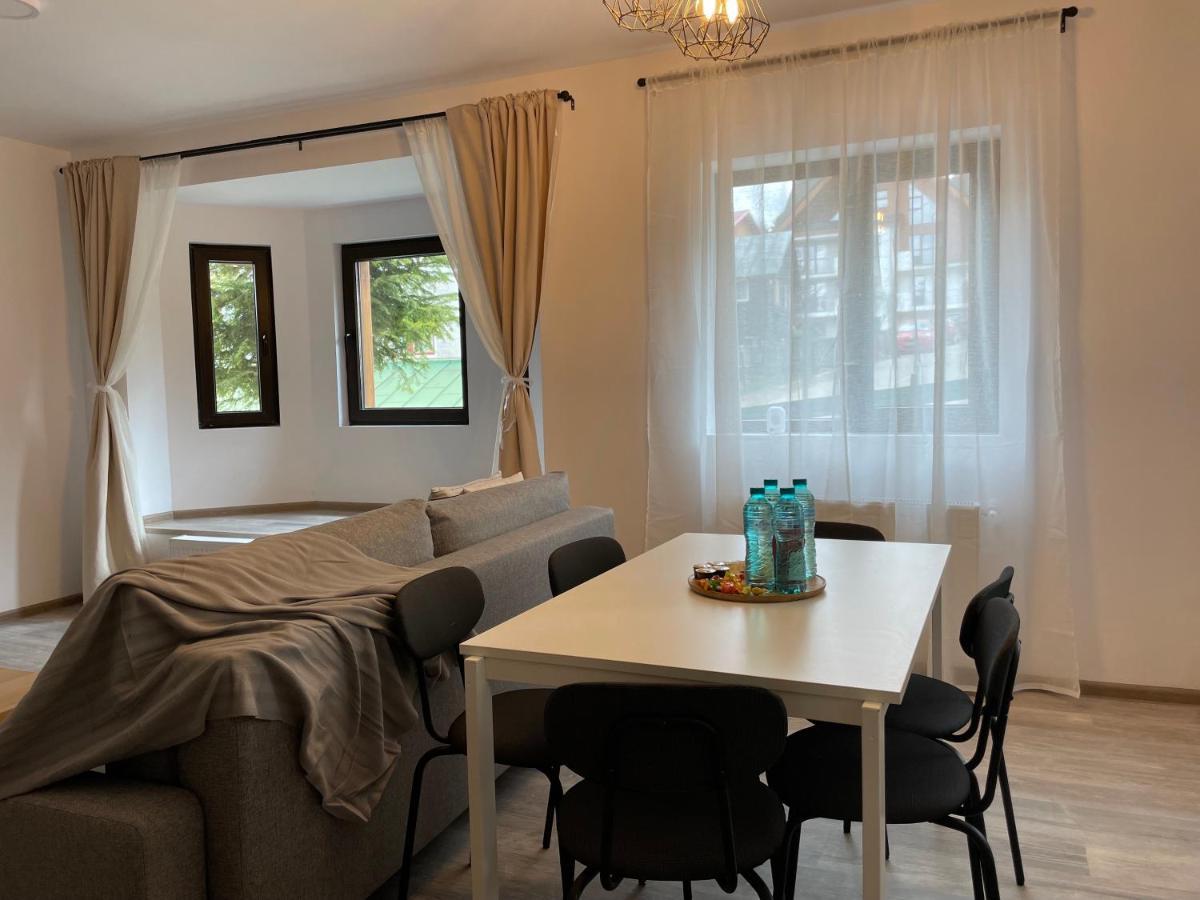 Cosy&Minimalistic Apartments - Haret Building Sinaia Luaran gambar