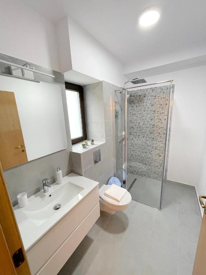 Cosy&Minimalistic Apartments - Haret Building Sinaia Luaran gambar